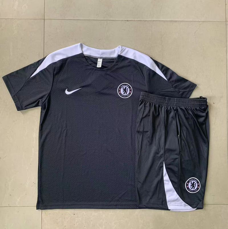 CAMISETA + PANTALONES CHELSEA IV 25/26