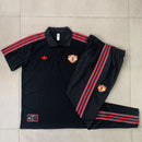 POLO + PANTALONES MANCHESTER UNITED VI 25/26
