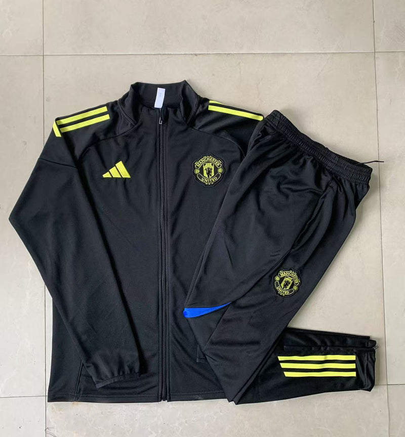 PANTALONES + SUDADERA MANCHESTER UNITED VII 25/26