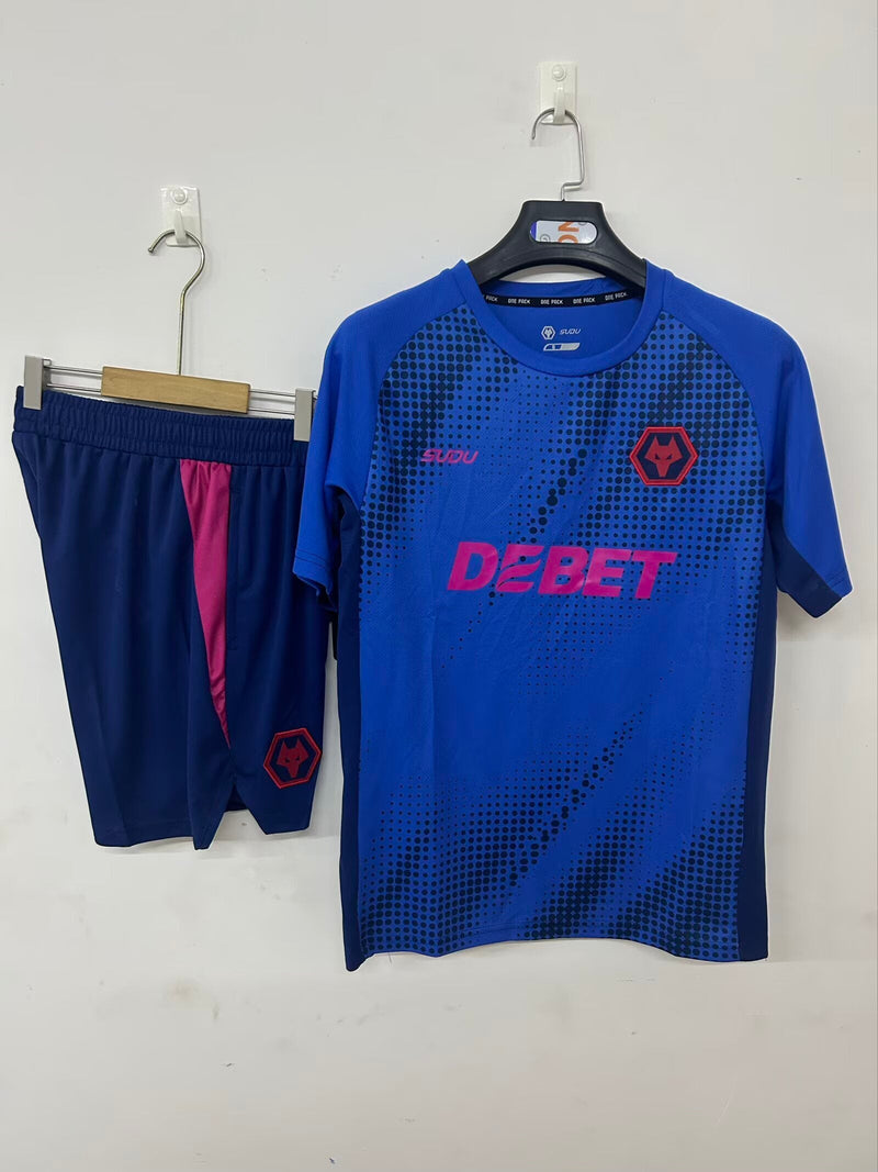 CAMISETA + PANTALONES WOLVERHAMPTON I 25/26